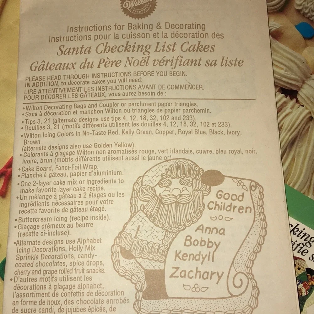 🎄Wilton Santa checking list cake pan